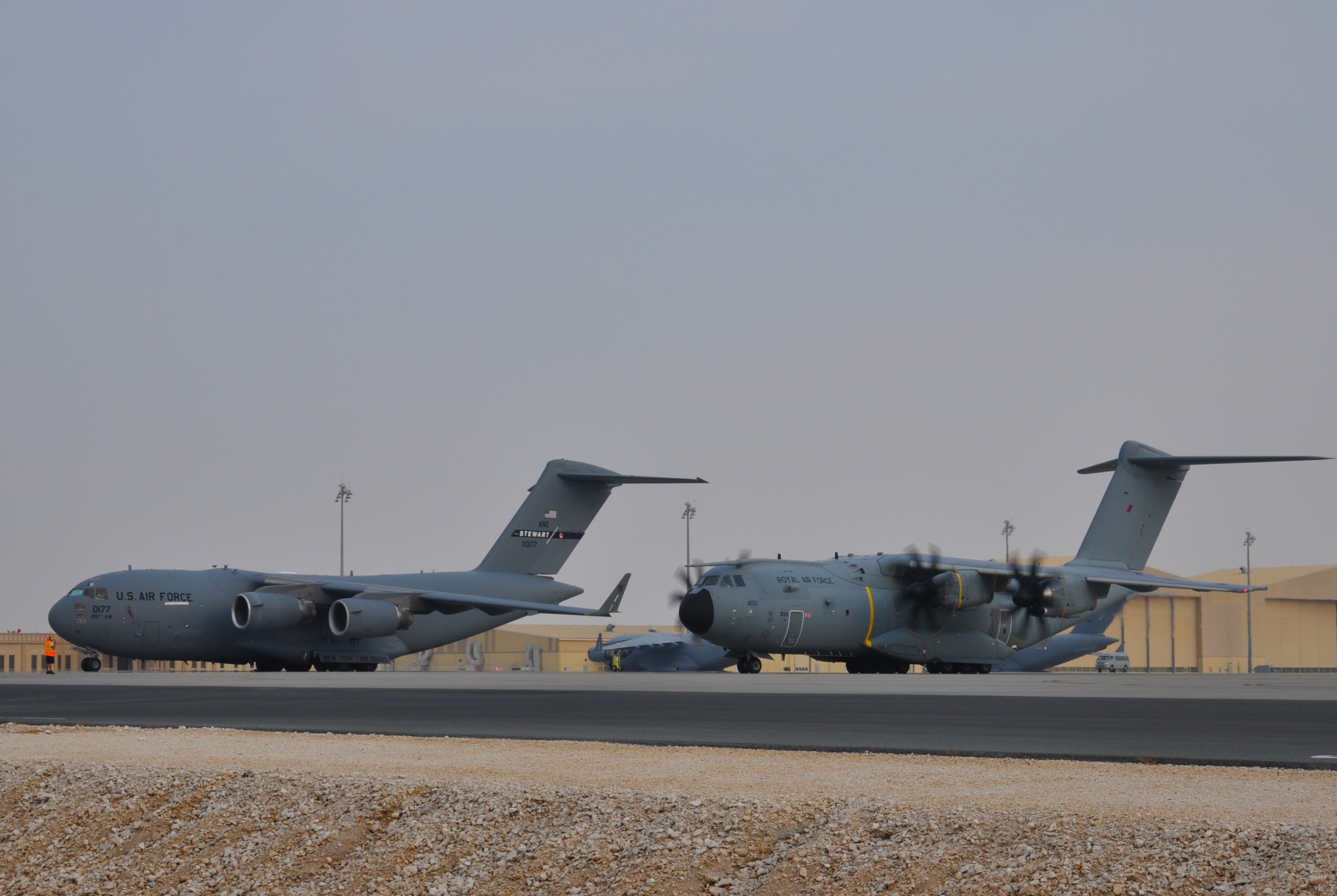 Photo - A400M taxiing in past USAF C-17 - credit RAF